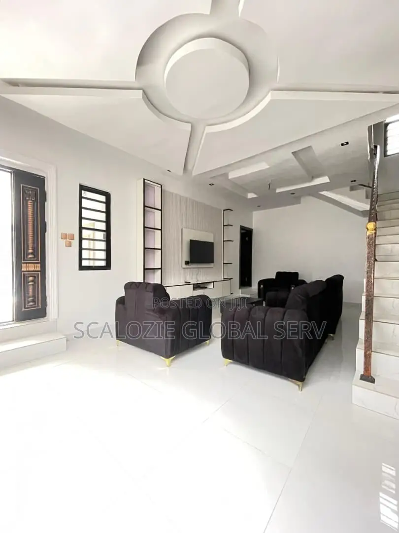 Furnished 4bdrm Duplex in Eneka Port Harcourt for sale in Port-Harcourt