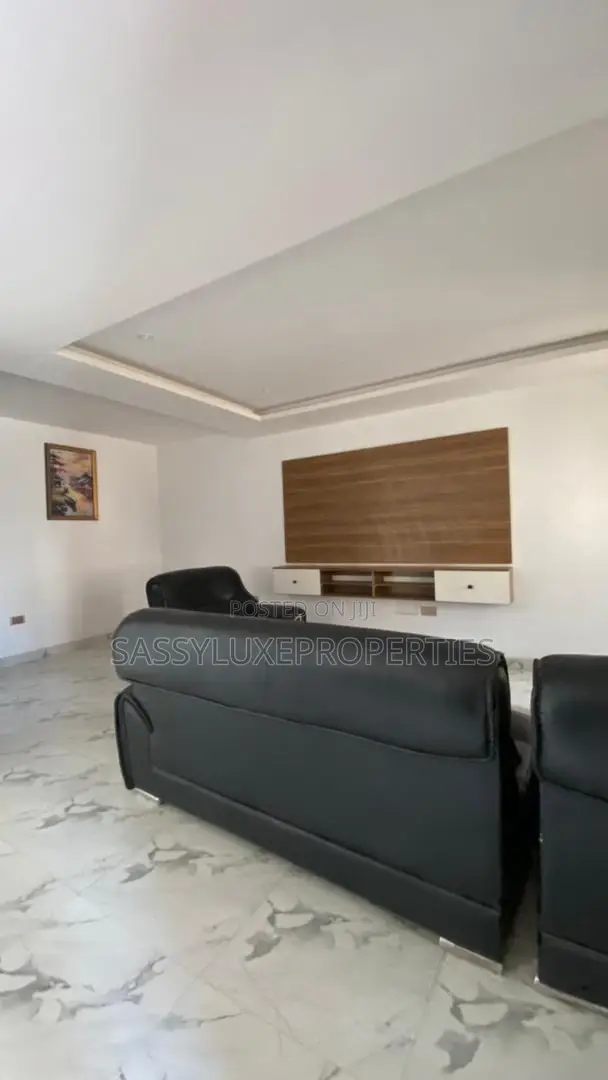 Furnished 4bdrm Townhouse/Terrace in Ikate Lekki for Sale in Lekki