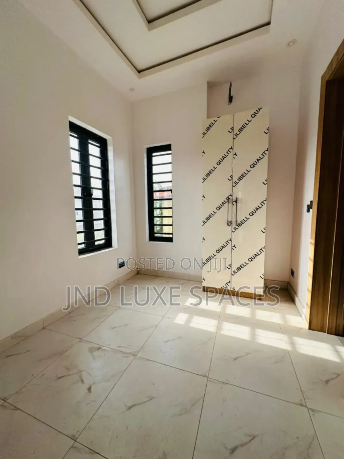 5bdrm Duplex in Adeniyi Jones for sale in Adeniyi Jones