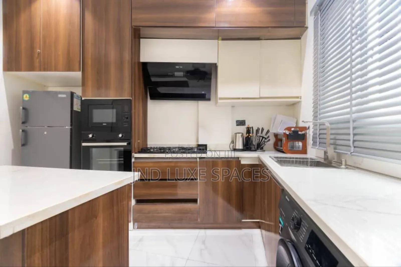 Brand New 2 Bedroom, With Ps5 and Swimming Pool in Lekki Phase 1