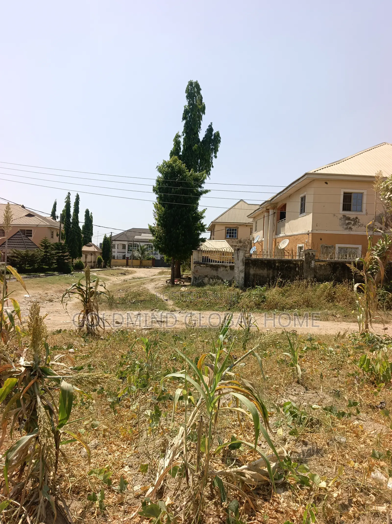 Residential Land for Sale in Lugbe Fha (1r). Size: 2,300sqm in FHA