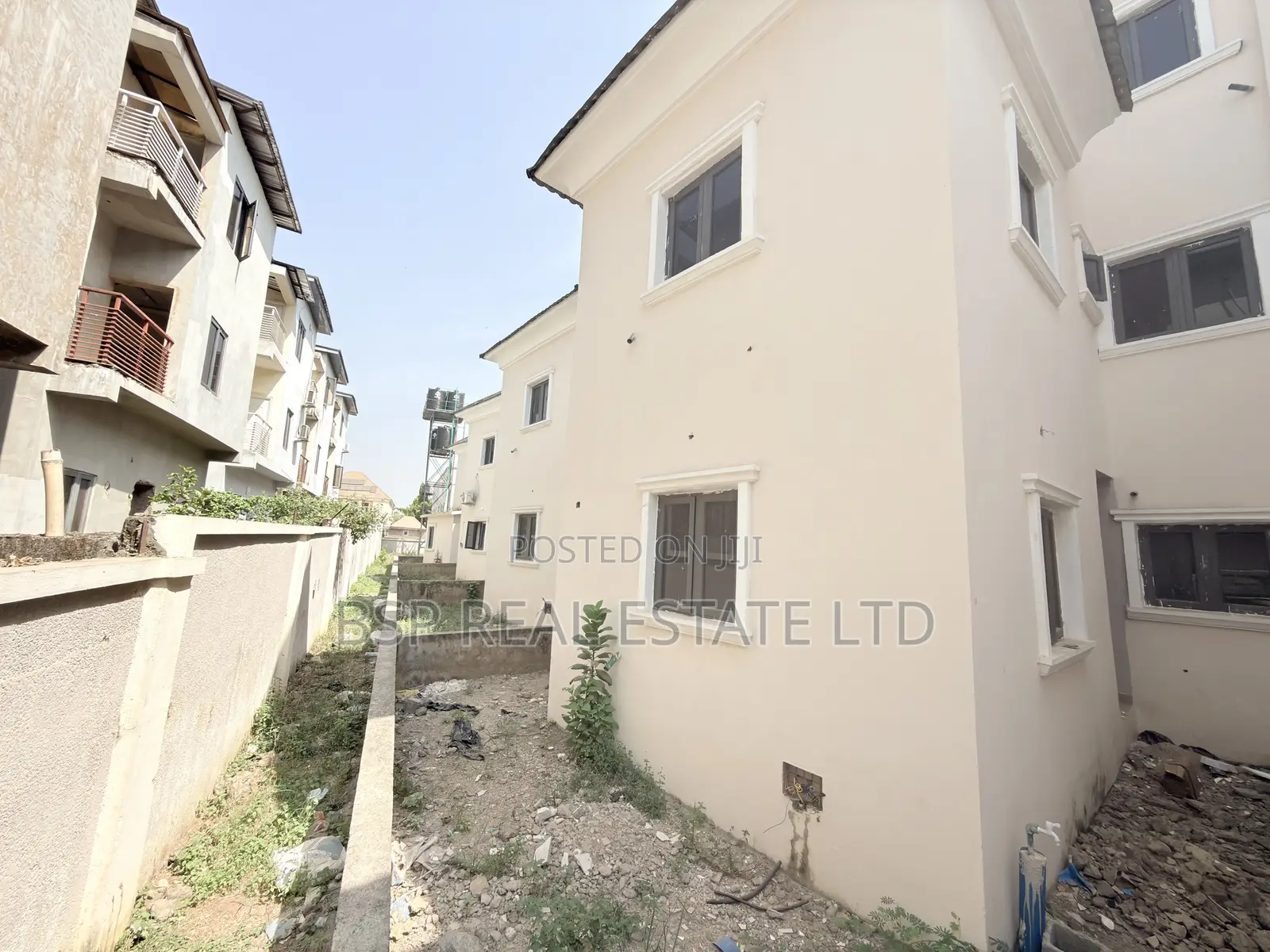 4bdrm Townhouse/Terrace in Life Camp for sale in Life Camp