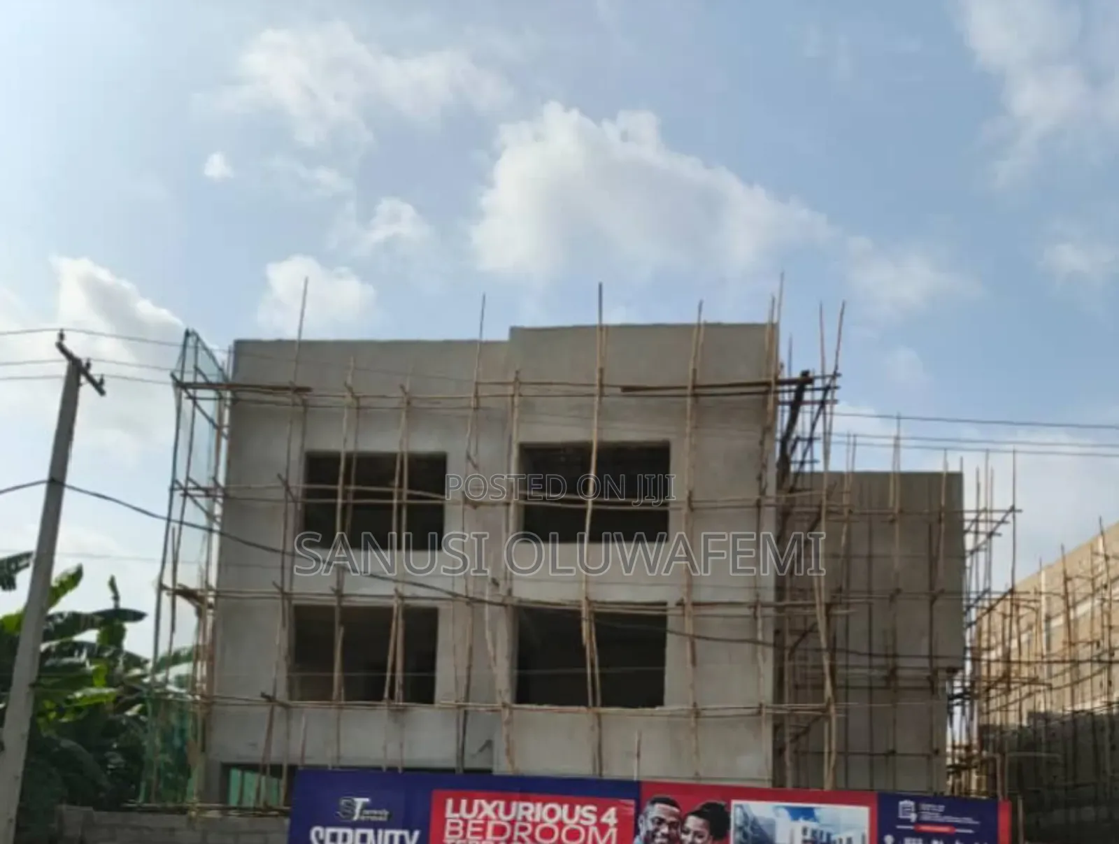 4bdrm Duplex in Yaba for sale in Yaba