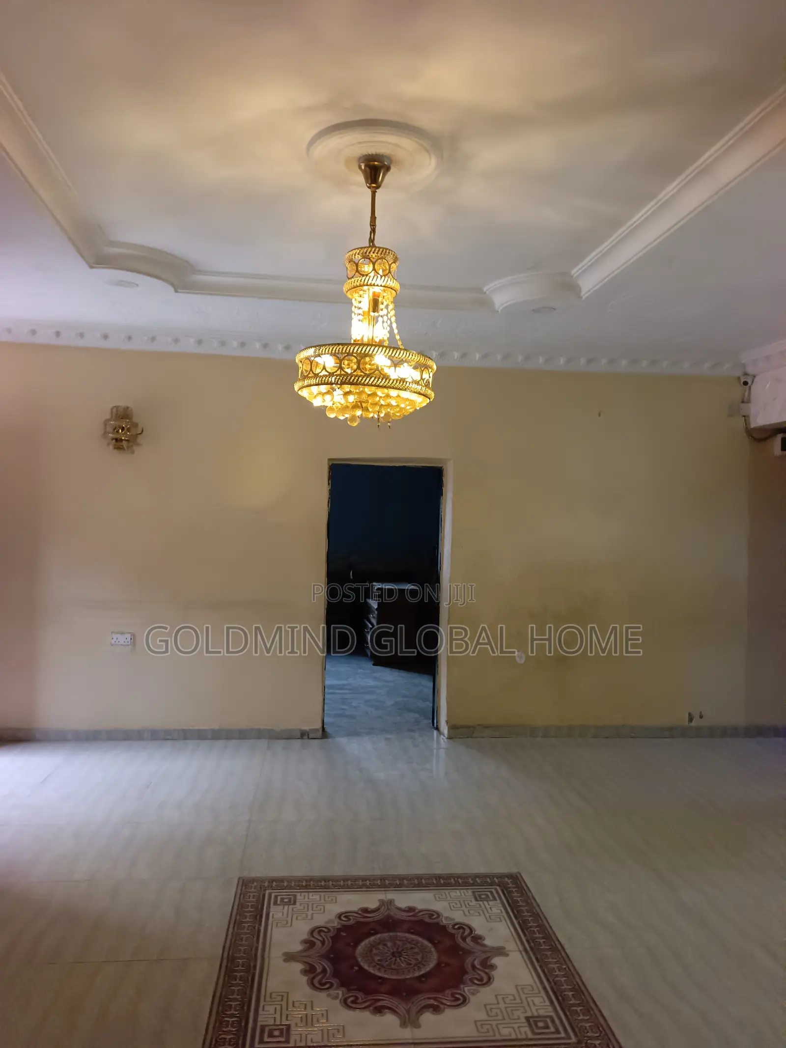 6bdrm Duplex in Fha Estate for sale in FHA