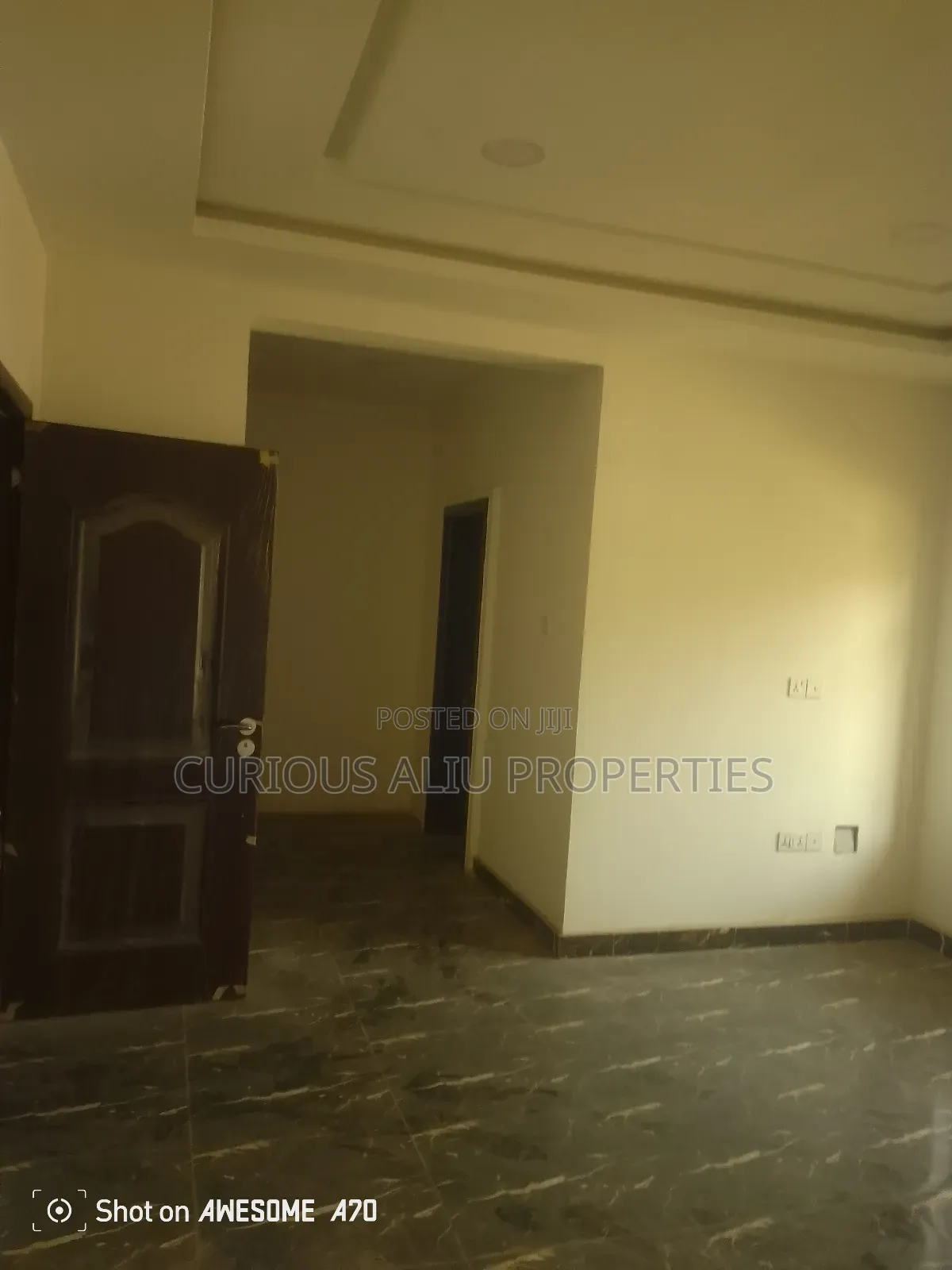 4bdrm Townhouse/Terrace in Opposite Urban, Life Camp for sale in Life Camp