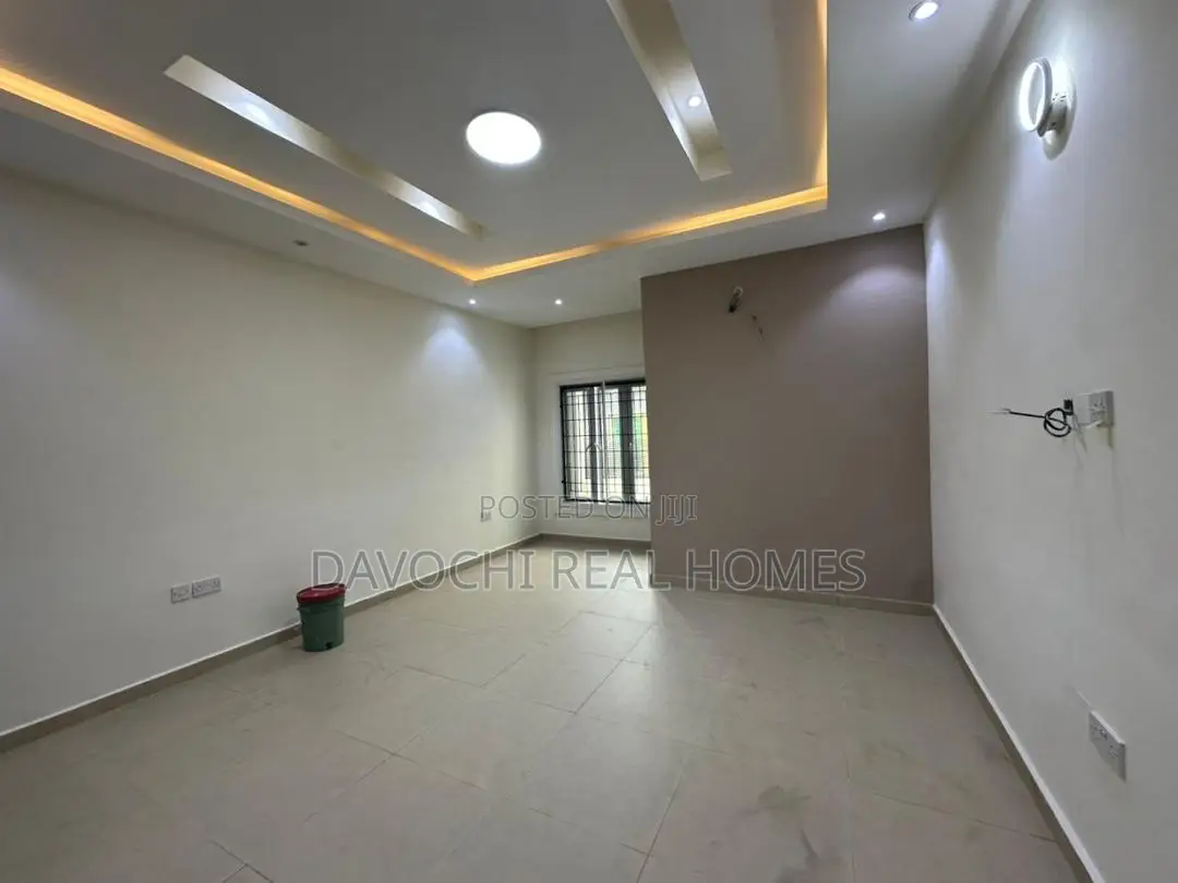 4bdrm Duplex in Ikate for rent in Ikate