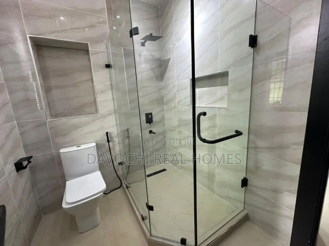 4bdrm Duplex in Ikate for rent in Ikate