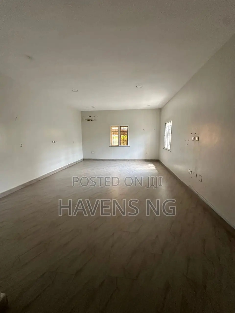 4bdrm Bungalow in FHA for sale in FHA