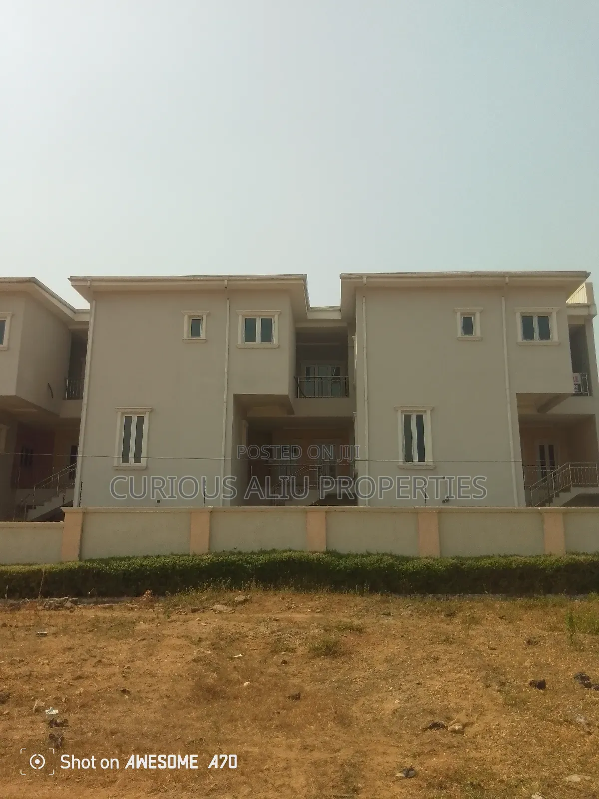 Mini Estate for Sale Life Camp in Life Camp