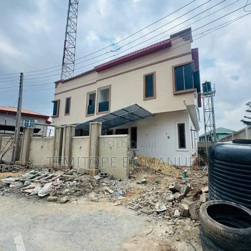 Furnished 4bdrm Duplex in Alausa, Ikeja for sale in Alausa