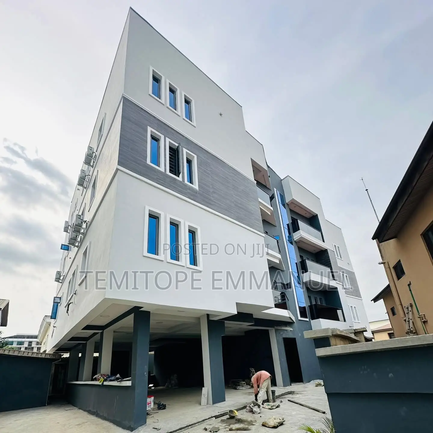 Furnished 3bdrm Apartment in Maryland, Lagos for sale in Maryland