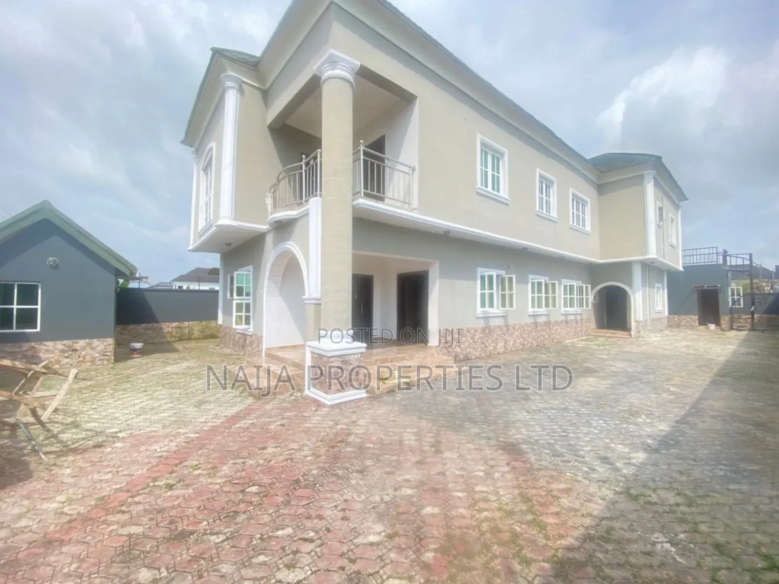 5bdrm Duplex in Beechwood Estate, Bogije for rent in Bogije