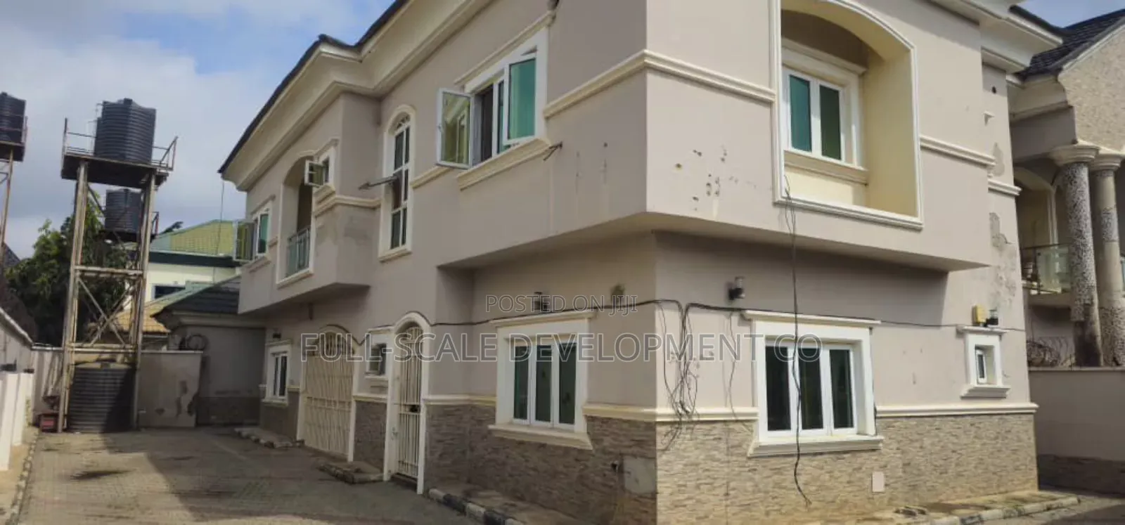 4bdrm Block of Flats in Kubwa for sale in Kubwa
