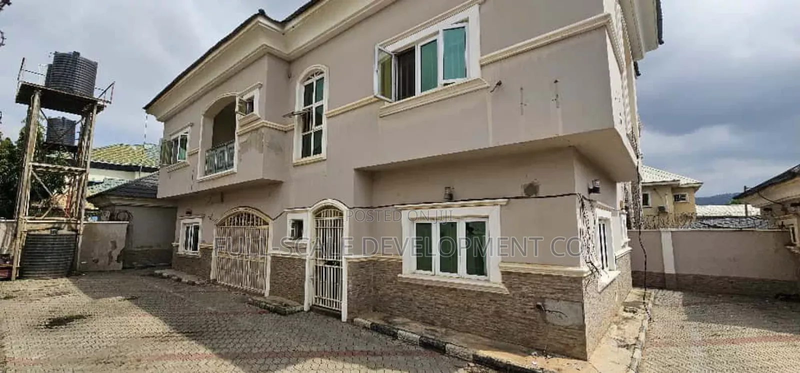 4bdrm Block of Flats in Kubwa for sale in Kubwa
