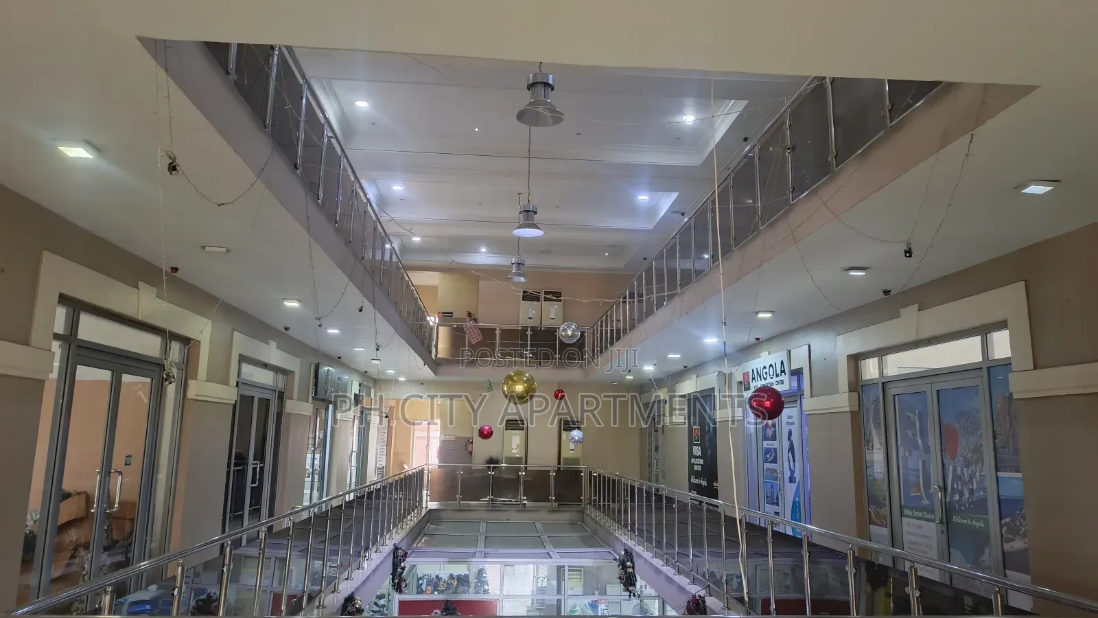 Office Space/Shop in GRA Phase 3 / Port-Harcourt