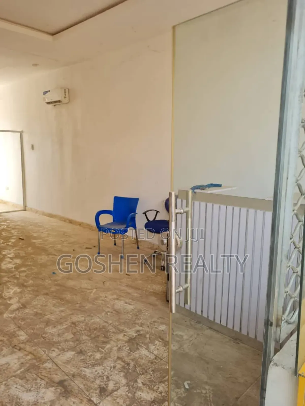 42sqm Office Space for Rent in Gwarinpa