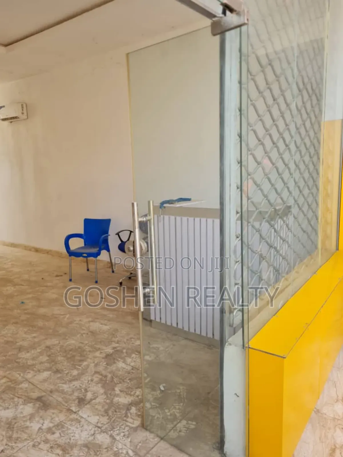 42sqm Office Space for Rent in Gwarinpa