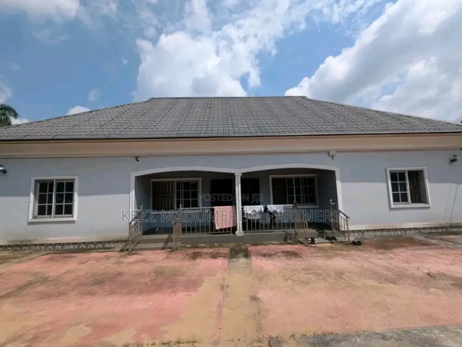 2bdrm Bungalow in Off Oron Road Uyo for sale in Uyo