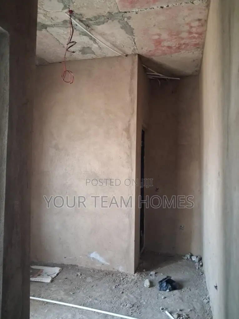 5bdrm Duplex in River Park Estate, Lugbe District for sale in Lugbe District