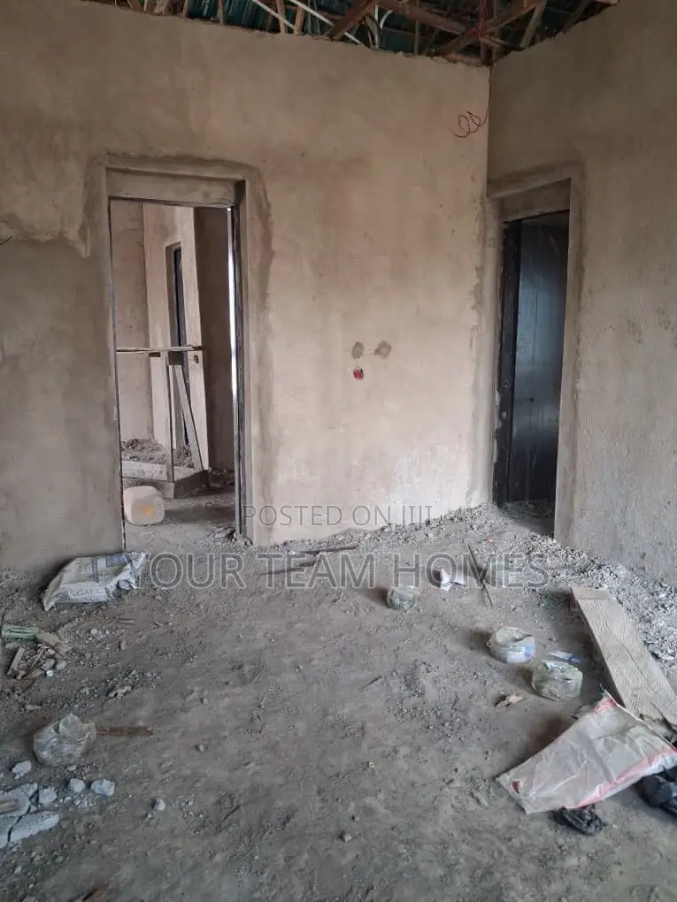 5bdrm Duplex in River Park Estate, Lugbe District for sale in Lugbe District