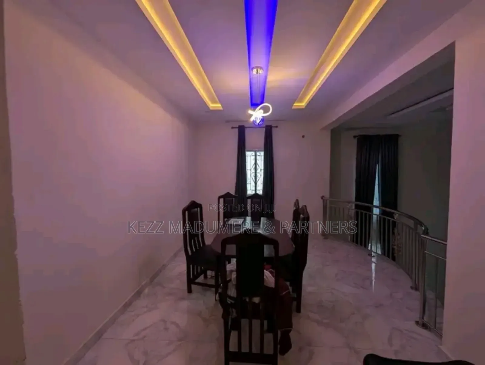 5bdrm Duplex in Off Oron Road Uyo for sale in Uyo