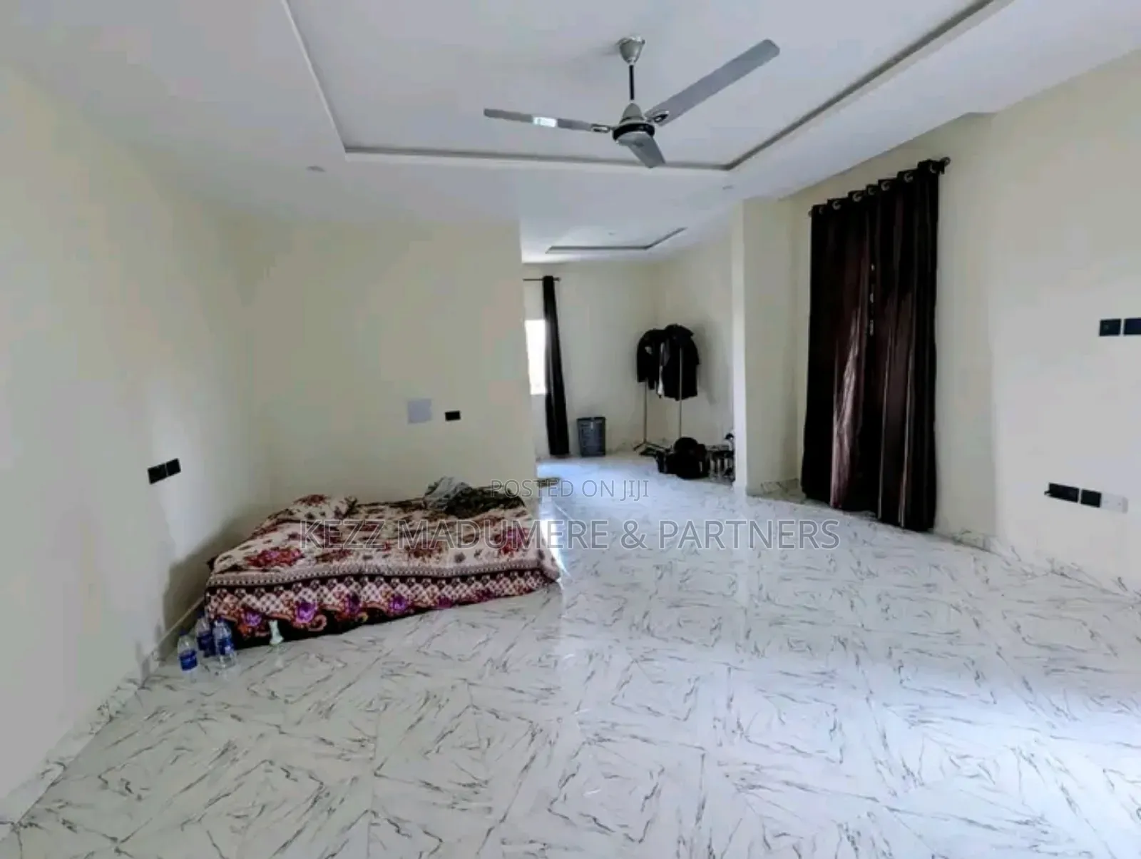5bdrm Duplex in Off Oron Road Uyo for sale in Uyo