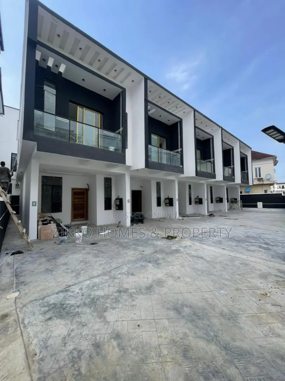 4bdrm Townhouse/Terrace in Chevron, Lekki for sale in Lekki