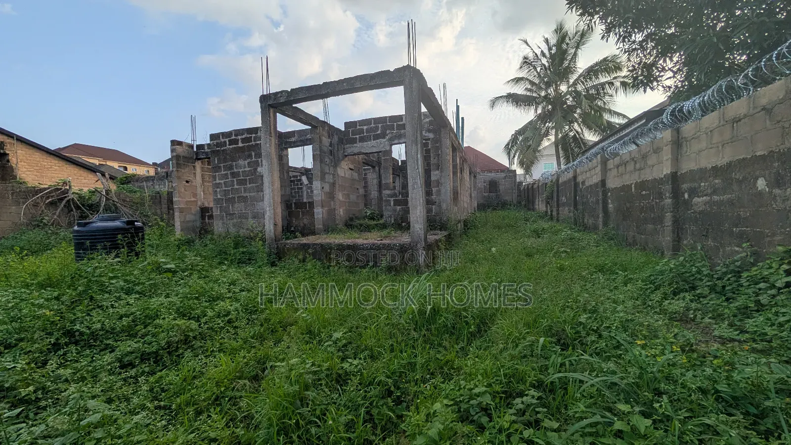 8bdrm House in Okebadan Estate, Akobo for sale in Akobo