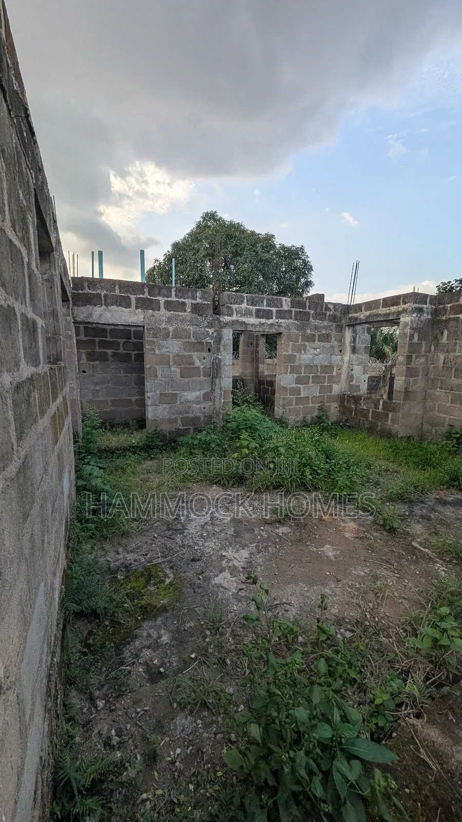 8bdrm House in Okebadan Estate, Akobo for sale in Akobo