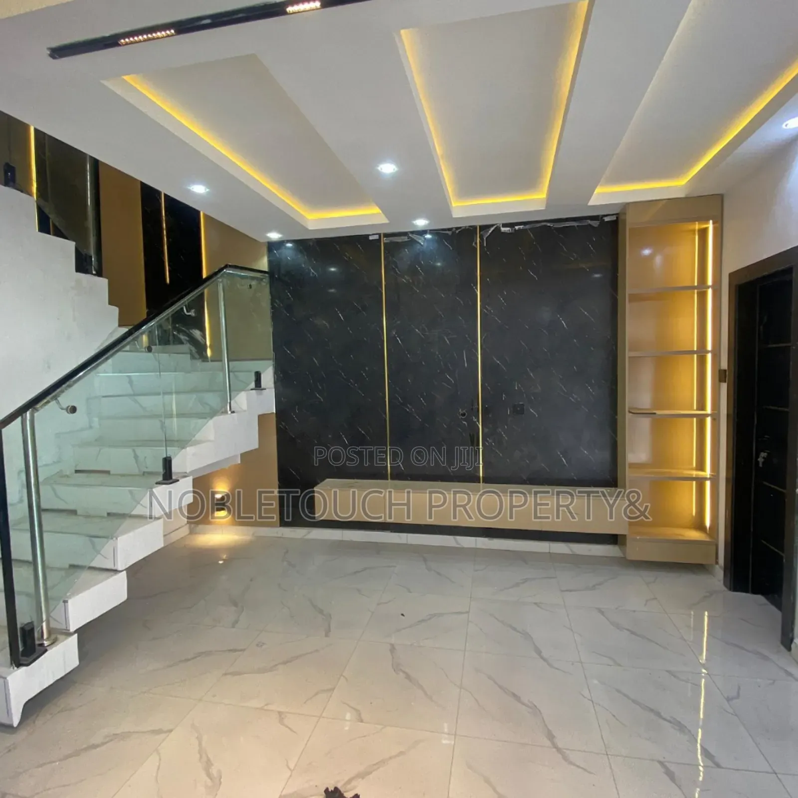 5bdrm Duplex in Amazing Grace, Abule Egba for sale in Abule Egba