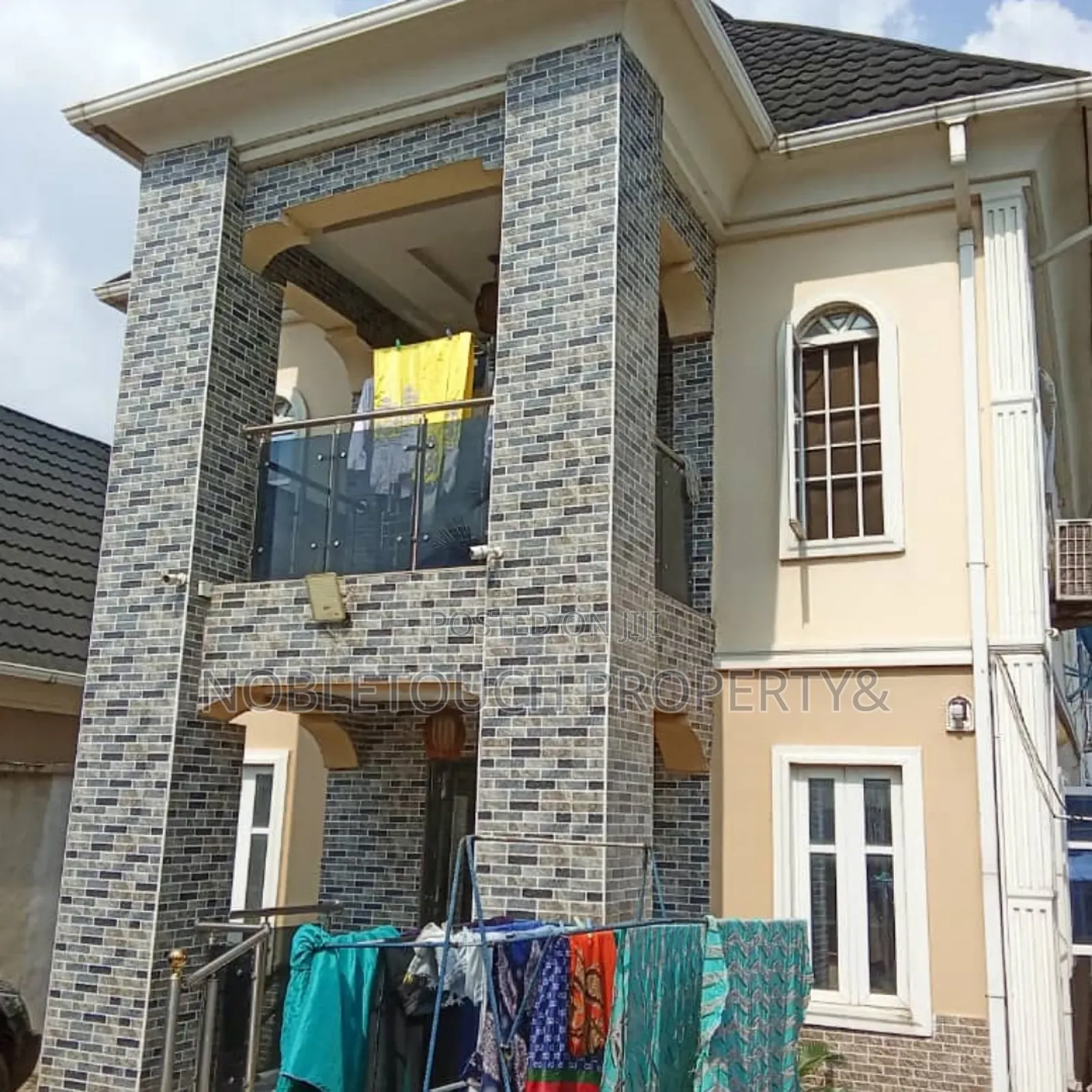 4bdrm Duplex in Ijegun Ikotun Lagos for sale in Ijegun
