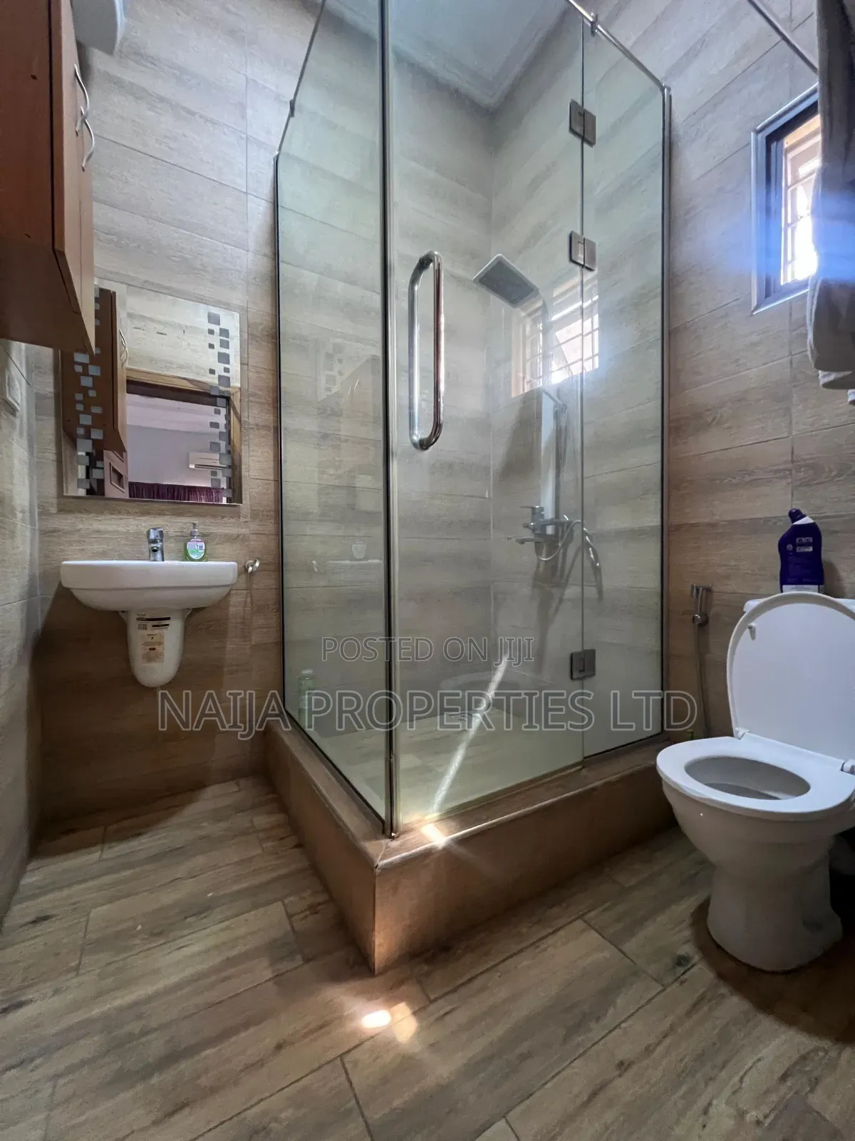5bdrm Duplex in Lekki Phase 1 for rent in Lekki Phase 1