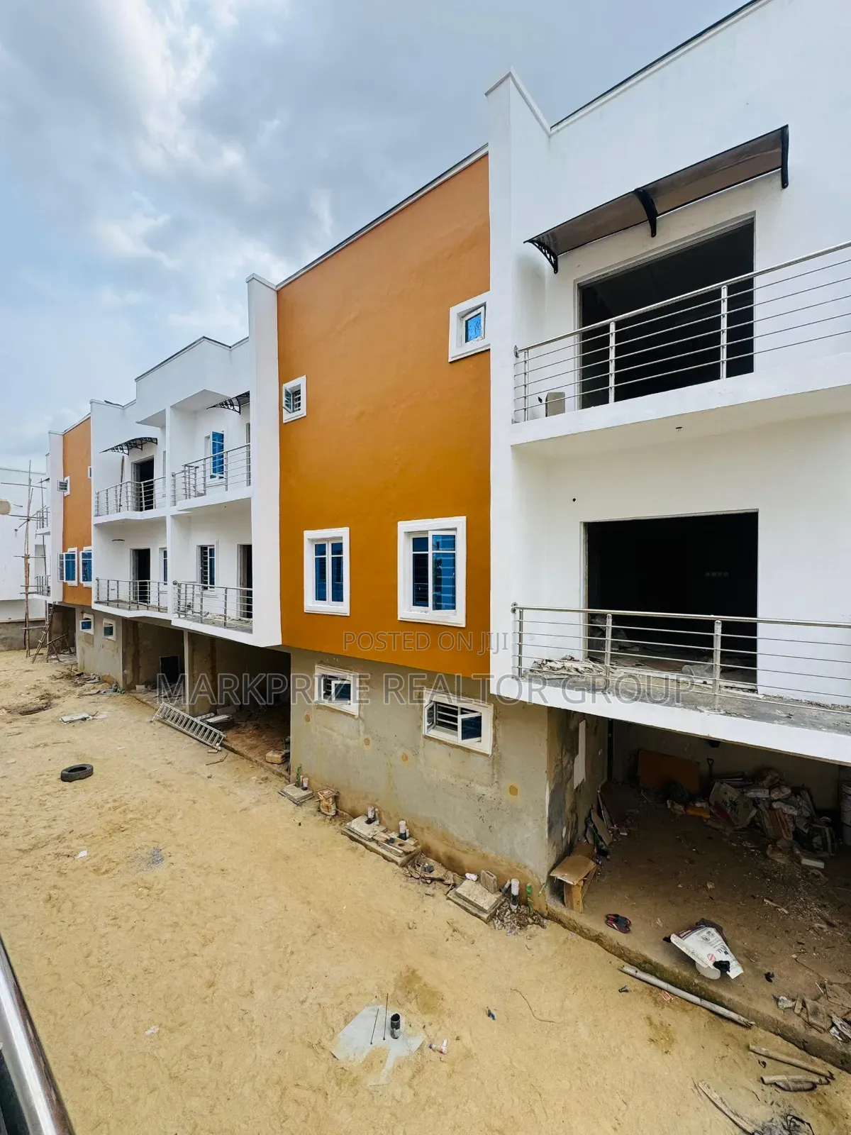 4bdrm Duplex in Ogudu GRA for sale in Ogudu GRA