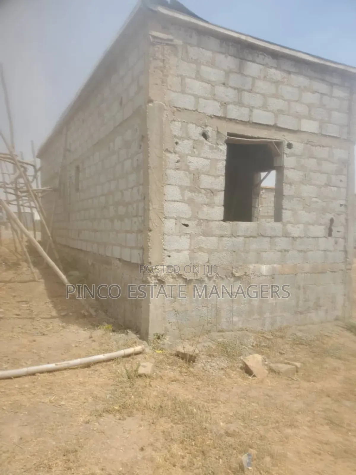 6bdrm House in Seman Estate, Lugbe District for sale in Lugbe District