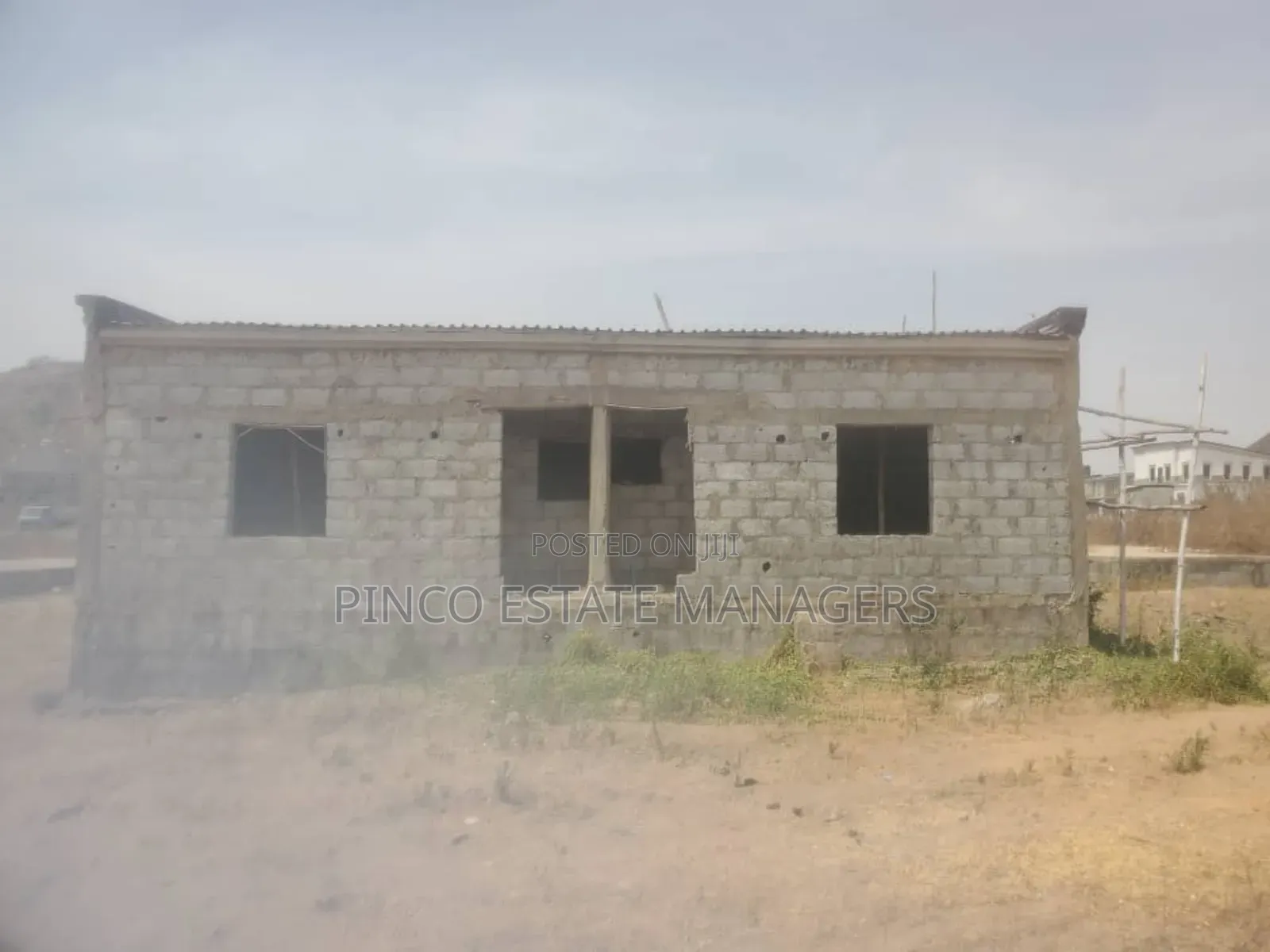 6bdrm House in Seman Estate, Lugbe District for sale in Lugbe District