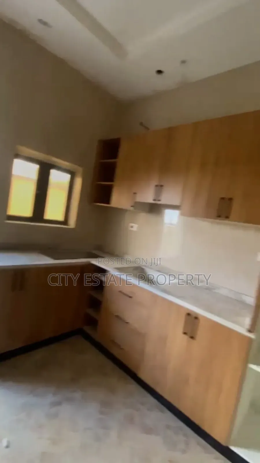 3bdrm Duplex in City Estate, Life Camp for rent in Life Camp