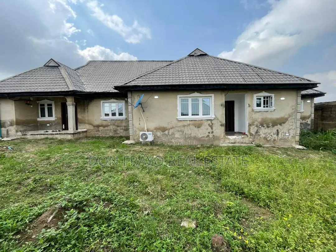 3bdrm Apartment in Masopa Estate, Oluwo for sale in Oluwo