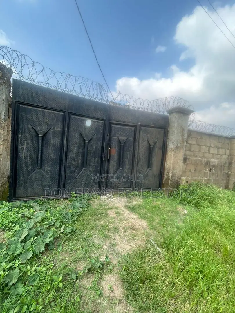 3bdrm Apartment in Masopa Estate, Oluwo for sale in Oluwo