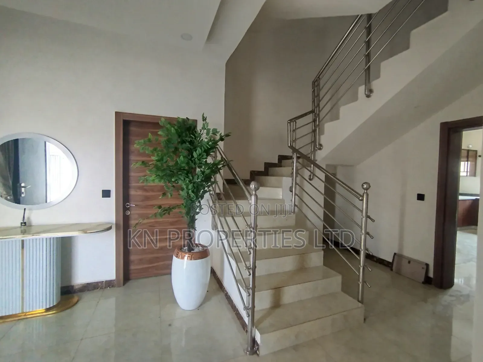 5bdrm Duplex in Mabushi for sale in Mabushi