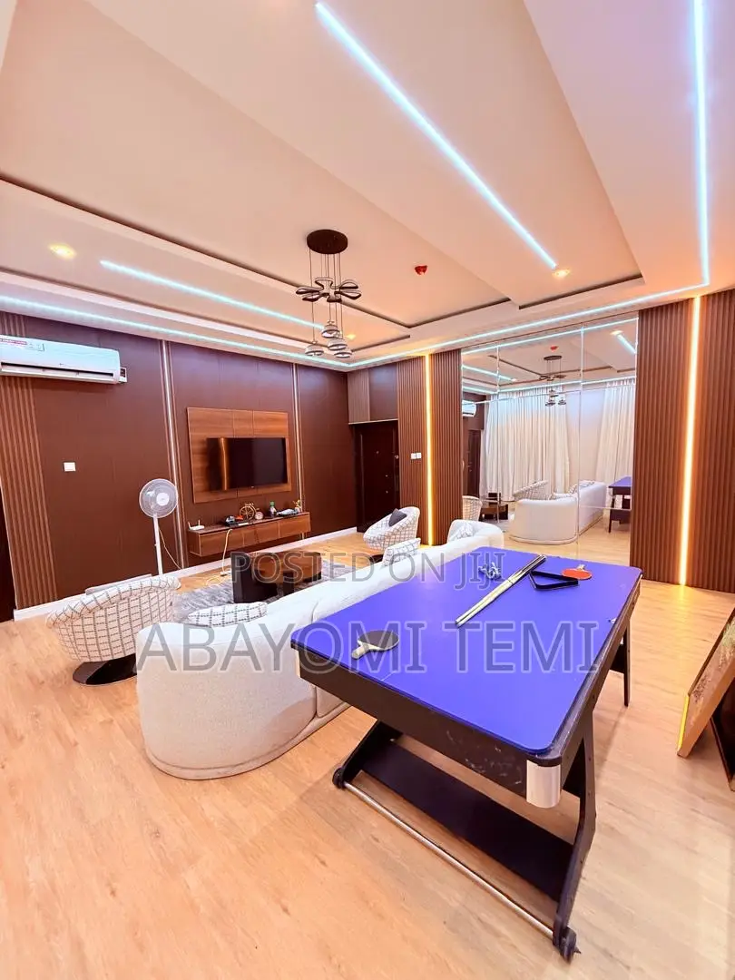 Well Furnished Service Apartment In A Serene Environment in Lekki