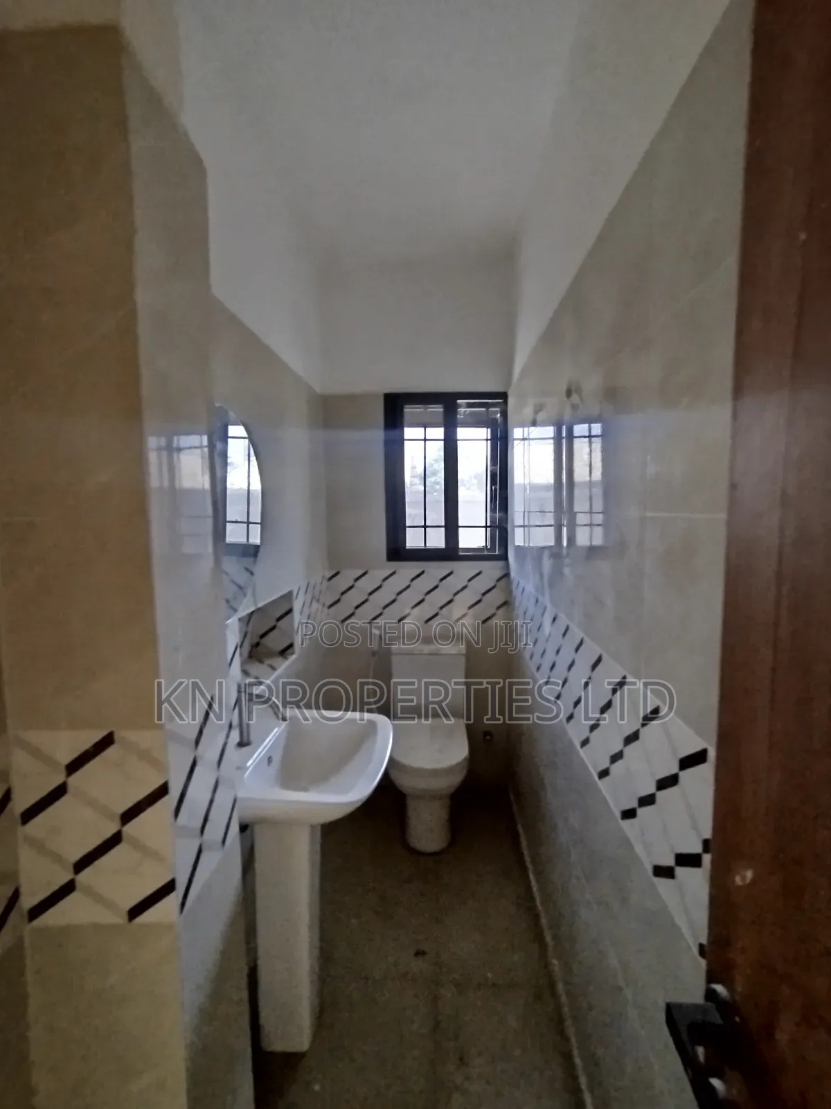 4bdrm Duplex in Mabushi for rent in Mabushi