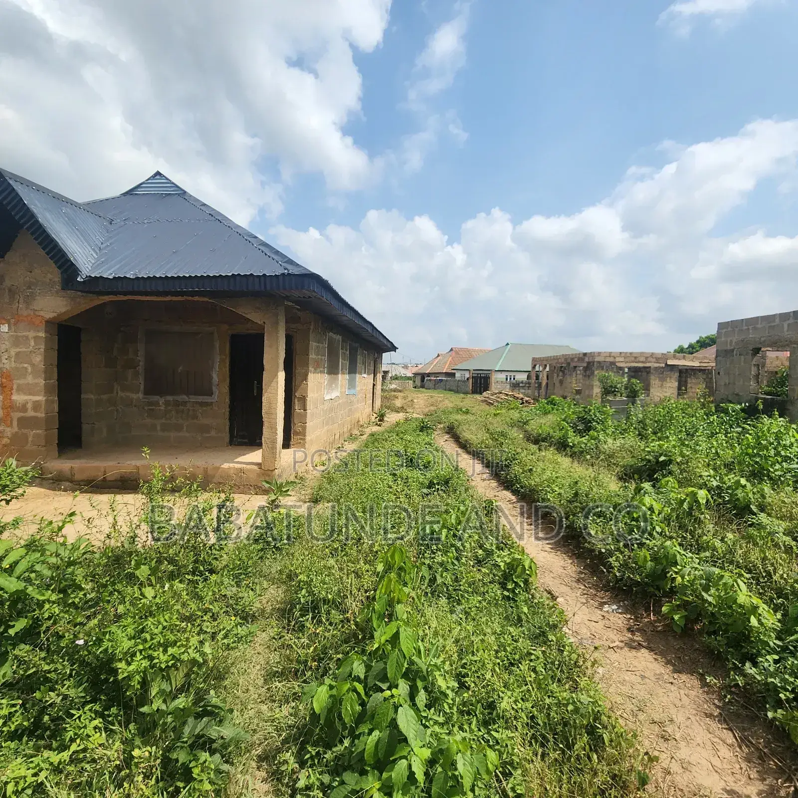 3bdrm Bungalow in Akerele, Ido Ibadan for sale in Ibadan