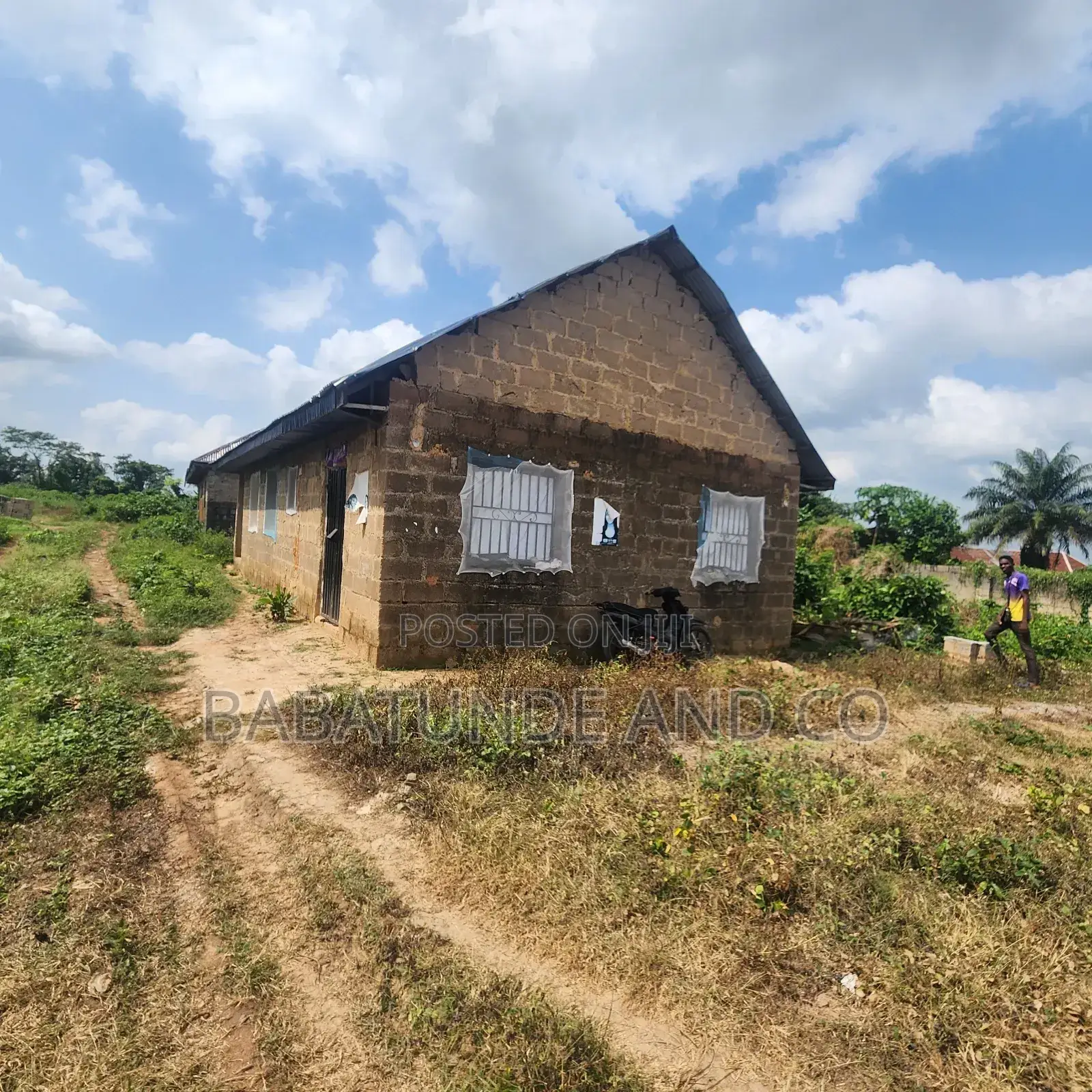 3bdrm Bungalow in Akerele, Ido Ibadan for sale in Ibadan