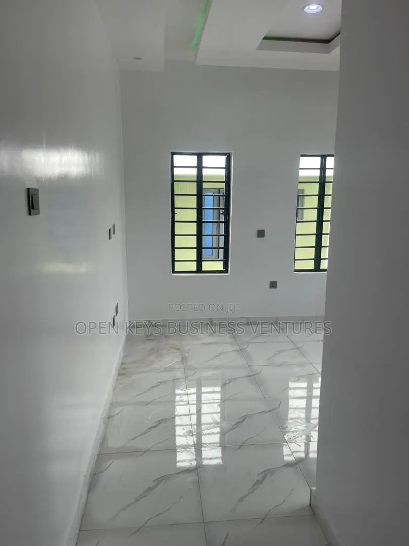 3bdrm Bungalow in Abdul-Salam, Akala, Akobo for sale in Akobo