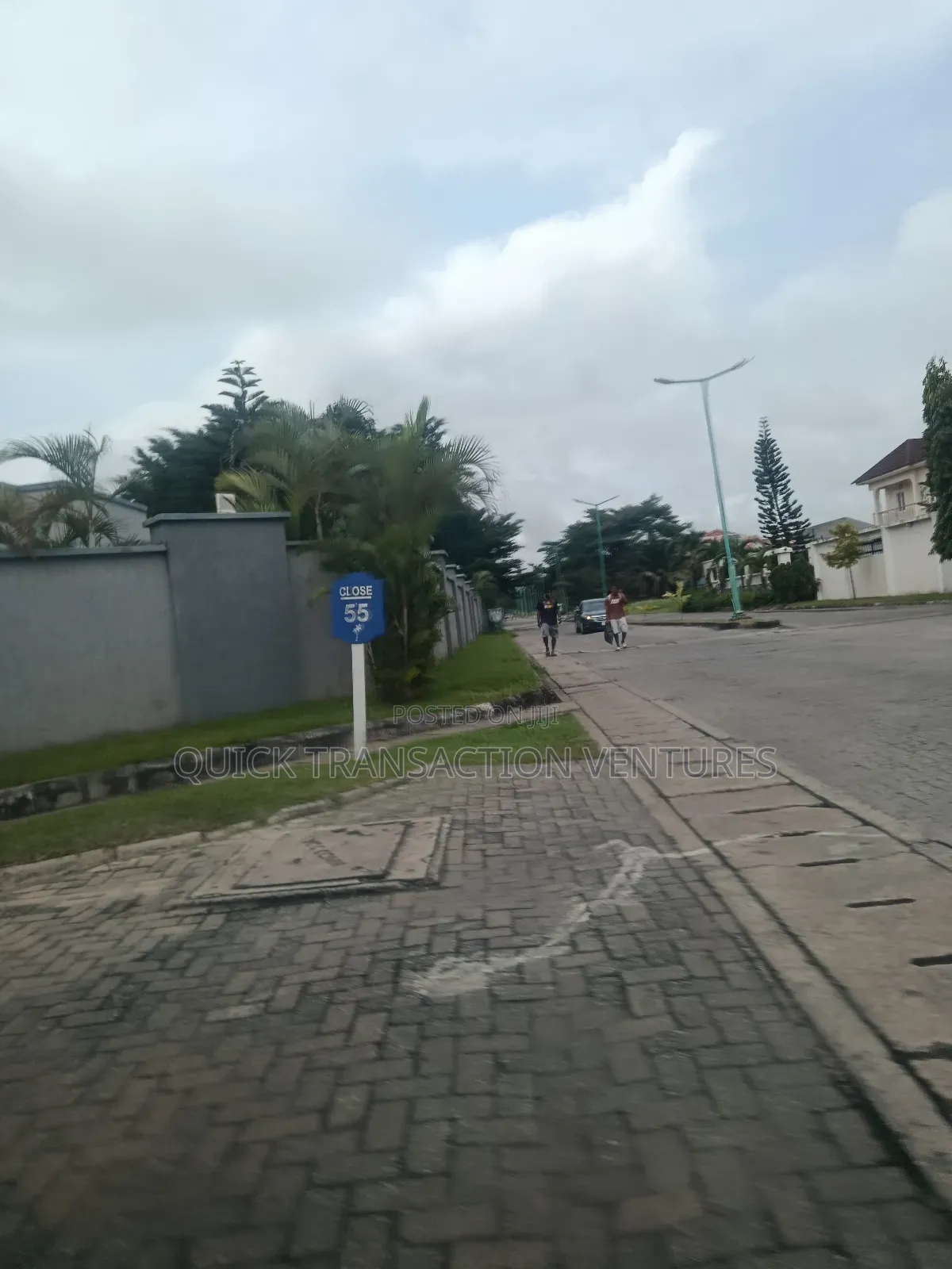 Full Plot Land in a Serviced Estate in Chevron