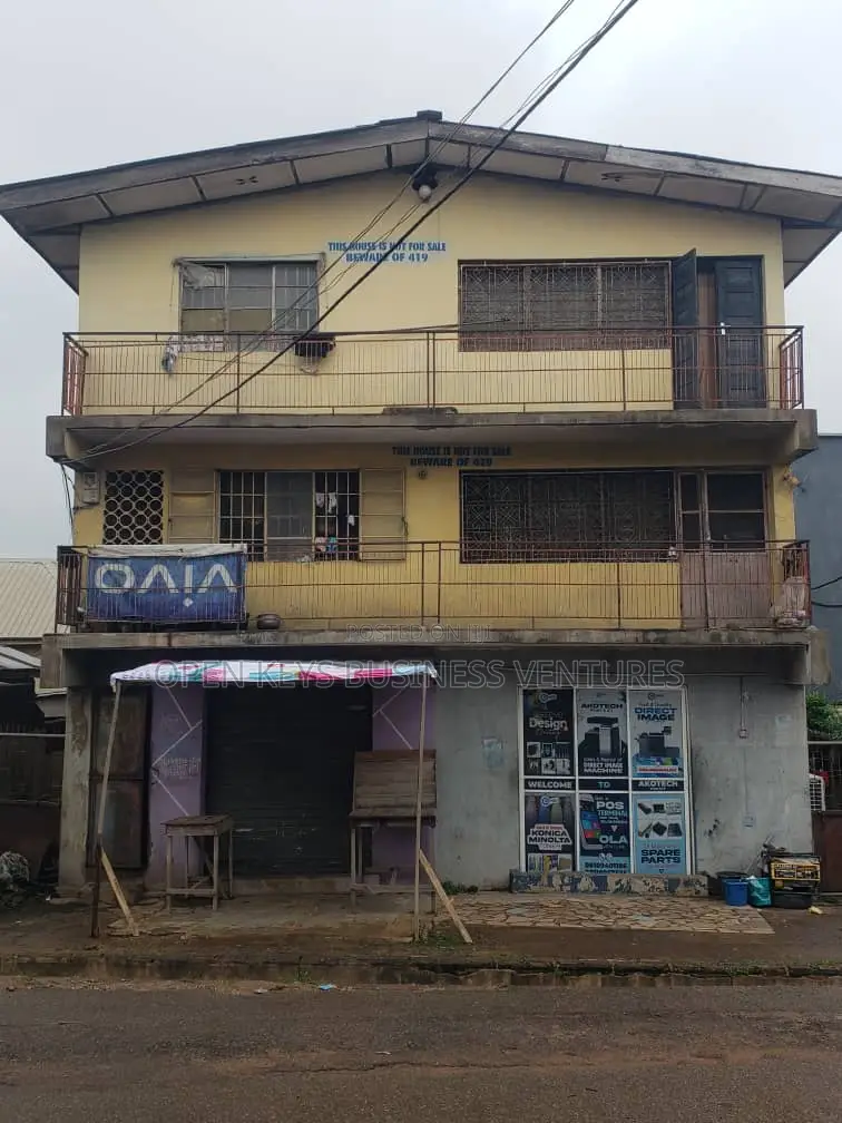 10bdrm Block of Flats in Mokola, Ibadan North West for sale in Ibadan North West