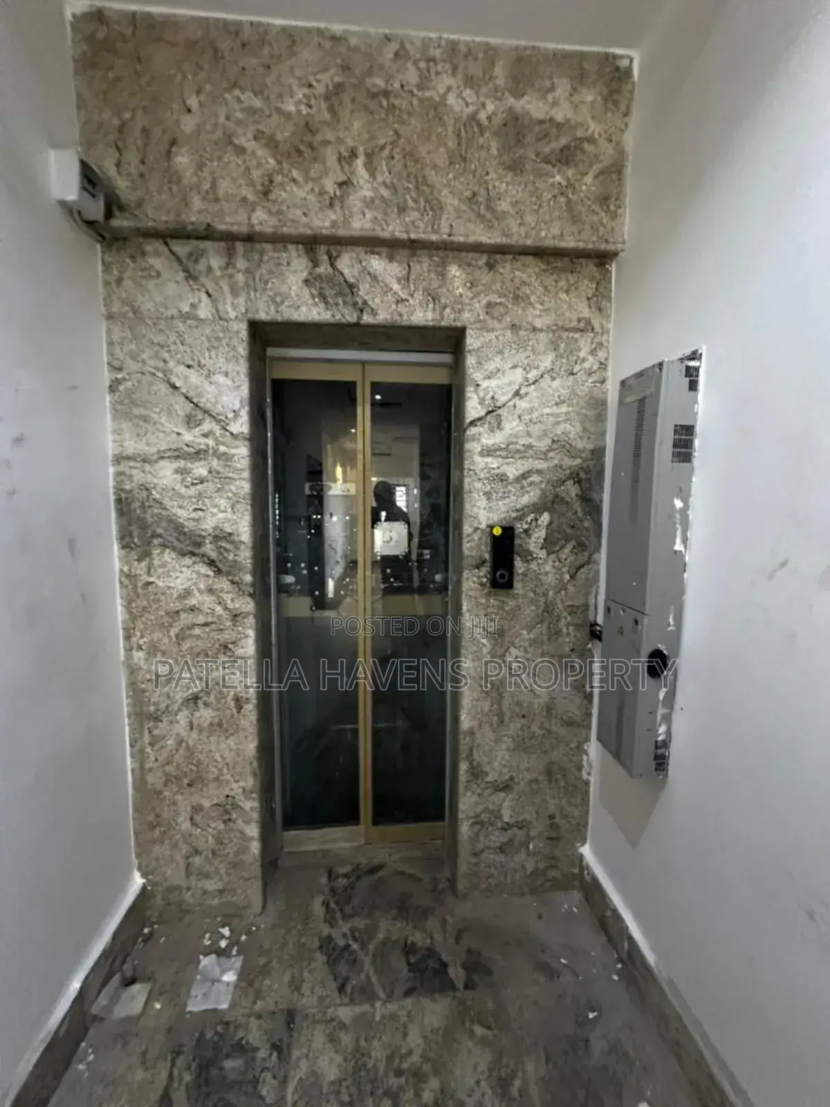 6bdrm Mansion in Katampe for sale in Katampe