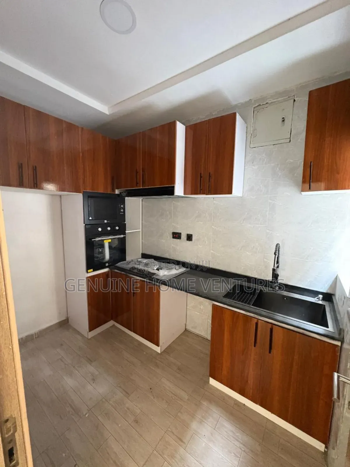 3bdrm Duplex in Sangotedo for sale in Sangotedo
