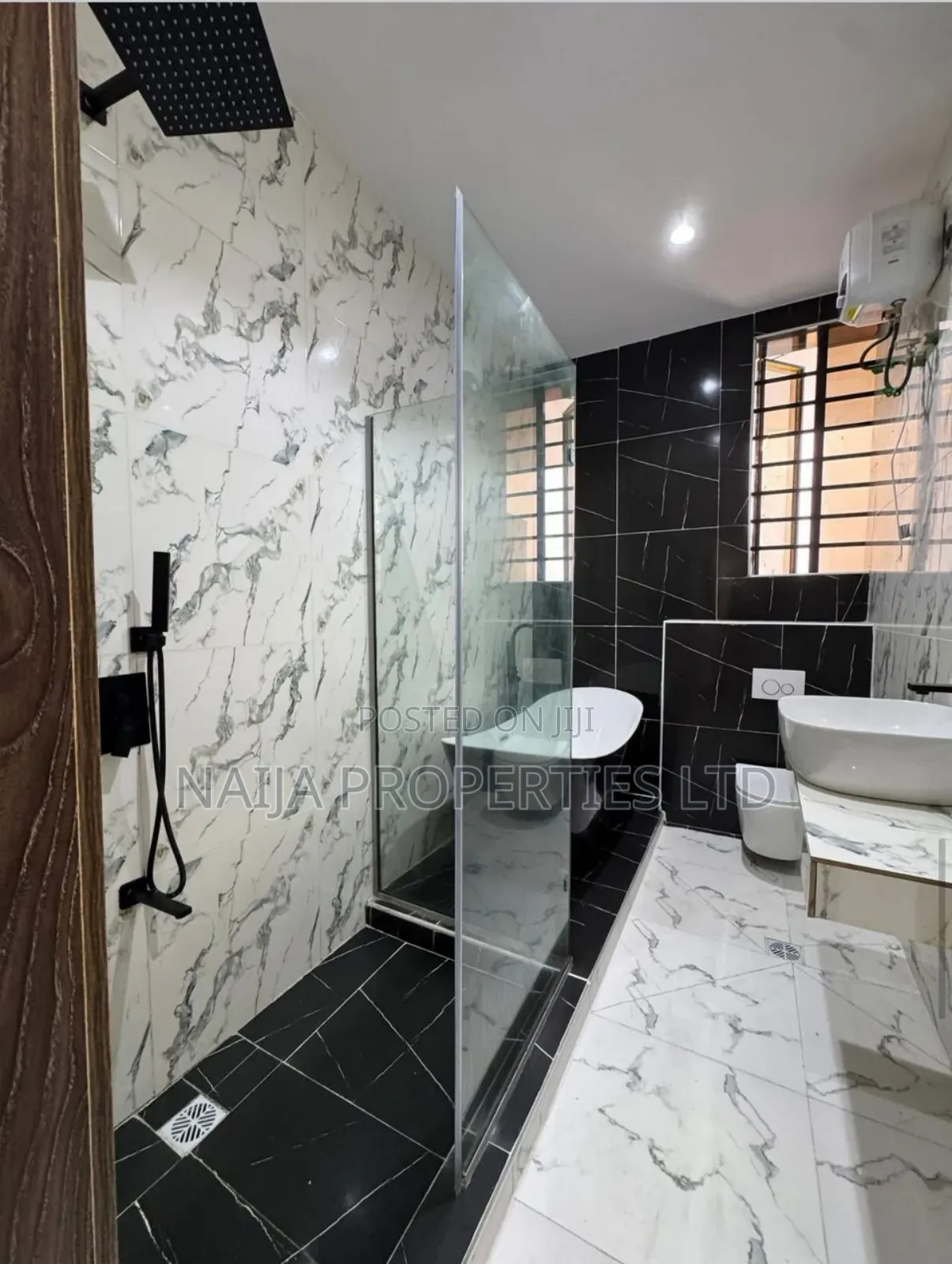 4bdrm Duplex in Ikota, Lekki for sale in Lekki