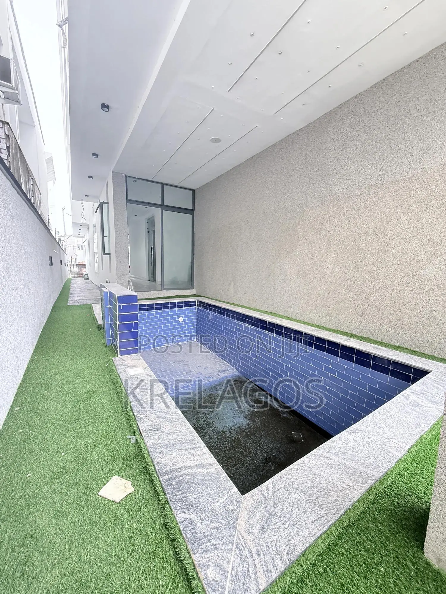 5bdrm Duplex in Ado / Ajah for sale in Ado / Ajah